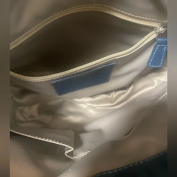 Coach Shoulder Bag, Optics “Dot” Design, blue trim - Picture 8 of 9